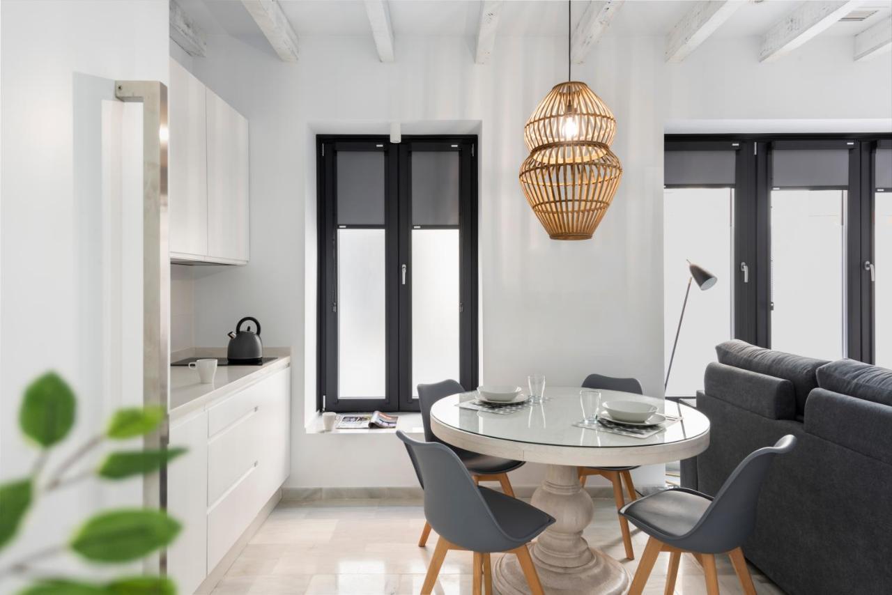 Apartamentos Catedral Seville Ngoại thất bức ảnh